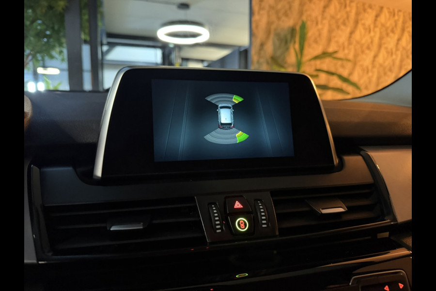 BMW 2 Serie Gran Tourer 218i Executive Edition | Elektrisch Achterklep | LED | Navi | Cruise | PDC