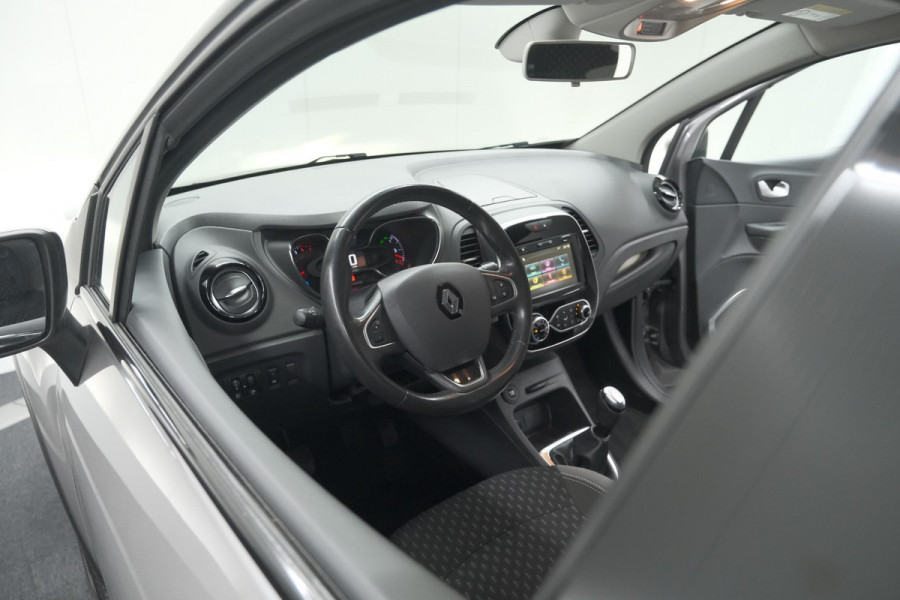 Renault Captur TCe 90 Limited | Trekhaak | Navigatie | Pack Comfort | Parkeersensoren