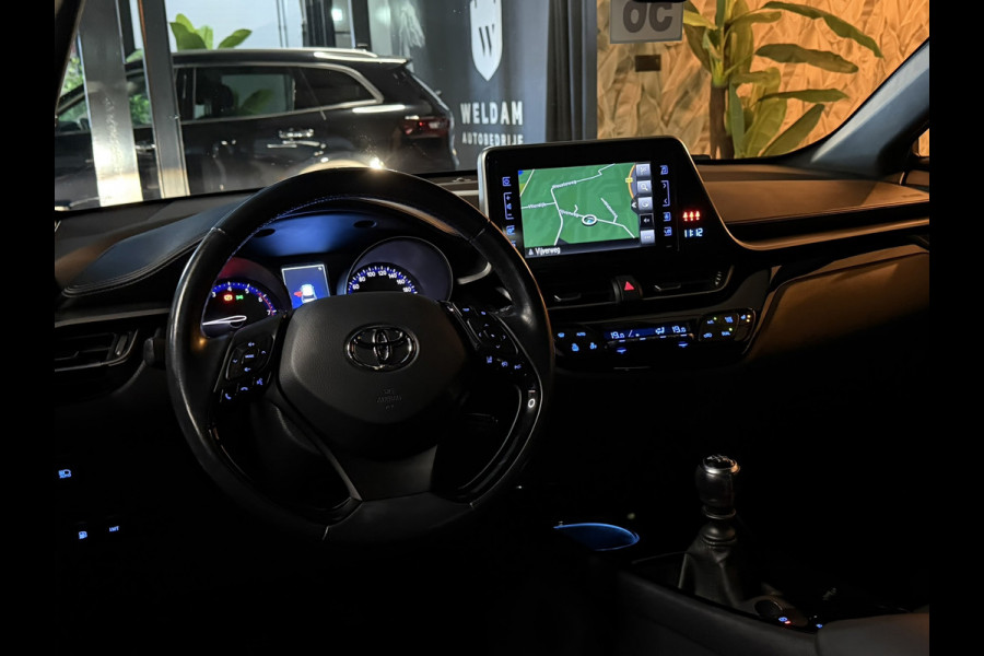 Toyota C-HR 1.2 Active | Adaptieve Cruise | Stoelverwarming | Navi | Clima | LED