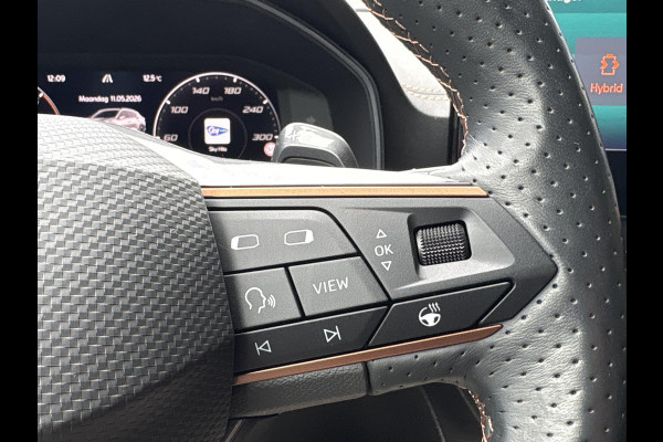 CUPRA Formentor 1.4 e-Hybrid VZ Performance | 245pk PHEV | Wegklapbare trekhaak | Memory Seat | Stoelverwarming | ACC | Winterset |