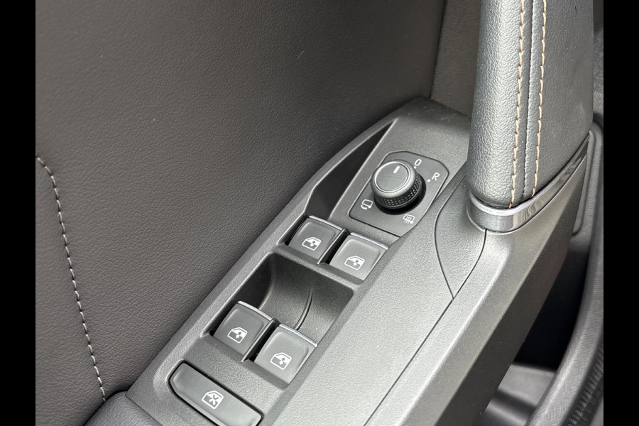 CUPRA Formentor 1.4 e-Hybrid VZ Performance | 245pk PHEV | Wegklapbare trekhaak | Memory Seat | Stoelverwarming | ACC | Winterset |
