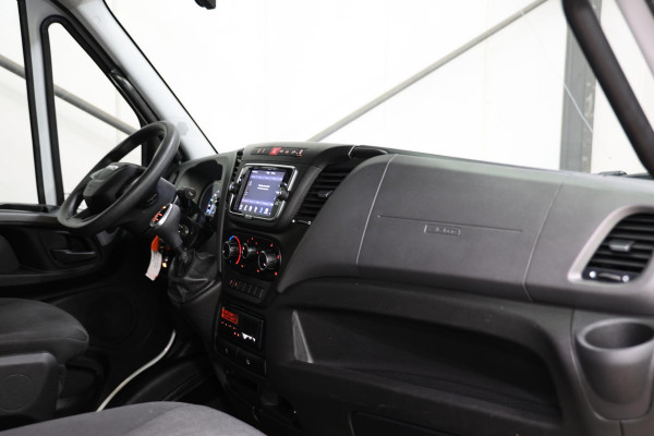 Iveco Daily 35S18 180PK 3.0 AUTOMAAT BAKWAGEN BE CLIXTAR