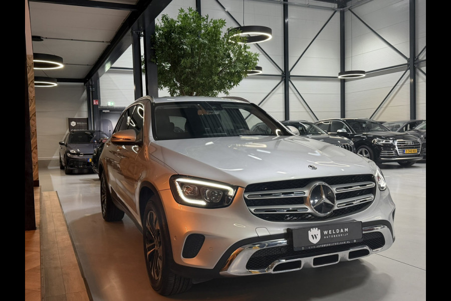 Mercedes-Benz GLC GLC 200 4MATIC AMG Line | Camera | LED | Cruise | Elektrisch Achterklep | 2.000KG Trekgewicht | Automaat