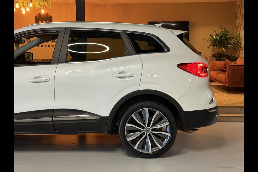 Renault Kadjar 1.3 TCe Bose | Pano | Leder | Camera | Blindspot | Keyless | Elek. Stoelen | Automaat | Rijklaar
