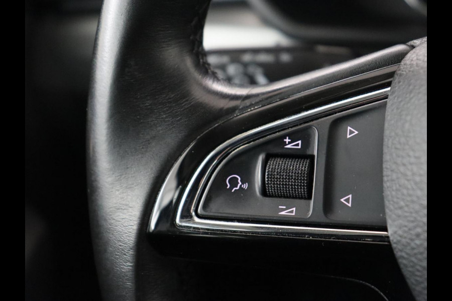 Škoda Superb 1.5 TSI Style | Panoramadak | Leder | Stoelverwarming | Carplay | Bi-Xenon | Navigatie | Canton Sound | Side Assist | Park Assist | Memory | Cruise control | Climate control
