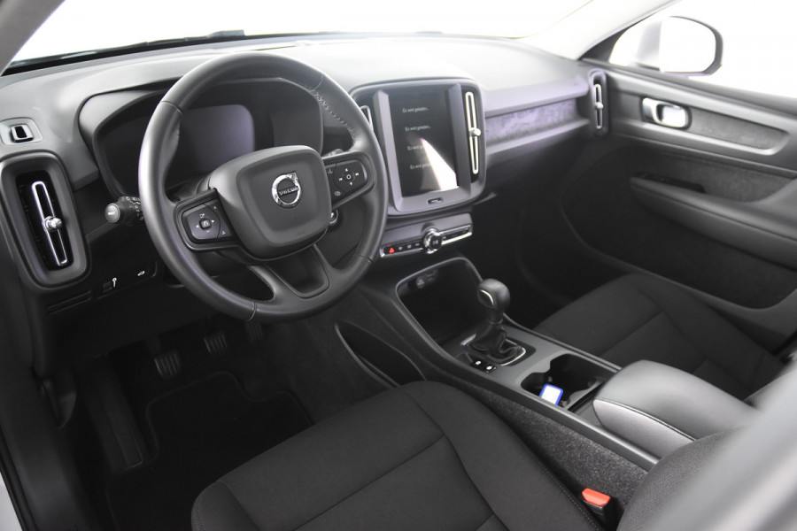 Volvo XC40 1.5 T2 Momentum *1ste Eigenaar*Navigatie*Camera*Carplay*