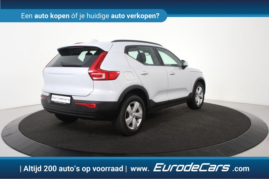 Volvo XC40 1.5 T2 Momentum *1ste Eigenaar*Navigatie*Camera*Carplay*