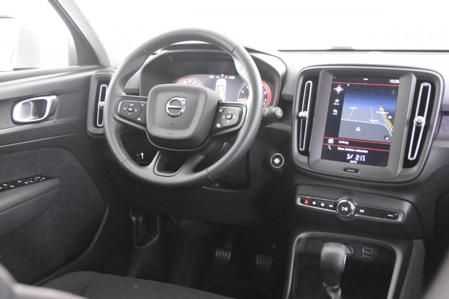 Volvo XC40 1.5 T2 Momentum *1ste Eigenaar*Navigatie*Camera*Carplay*