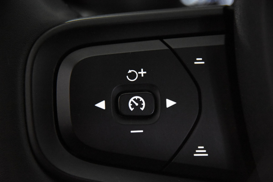 Volvo XC40 1.5 T2 Momentum *1ste Eigenaar*Navigatie*Camera*Carplay*