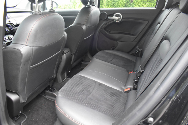 Fiat 500X Cross 1.4 Turbo MultiAir S-Design Cross | Navi | Xenon | Keyless