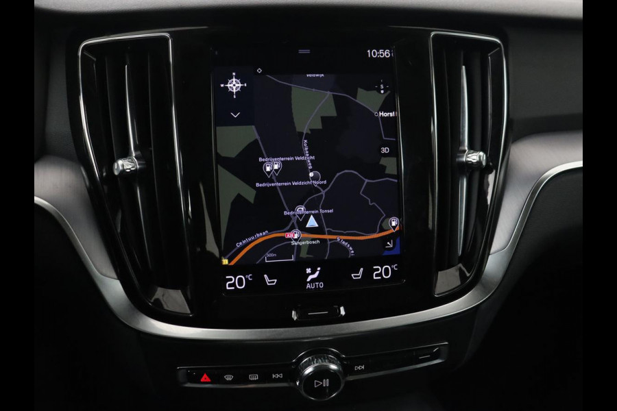 Volvo V60 2.0 B3 Momentum | Trekhaak | Stoelverwarming | Adaptive cruise | Carplay | Stuurverwarming | Full LED | Digital Cockpit | Parkeerhulp | 17'' | Bluetooth | Climate control