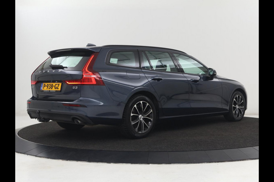 Volvo V60 2.0 B3 Momentum | Trekhaak | Stoelverwarming | Adaptive cruise | Carplay | Stuurverwarming | Full LED | Digital Cockpit | Parkeerhulp | 17'' | Bluetooth | Climate control