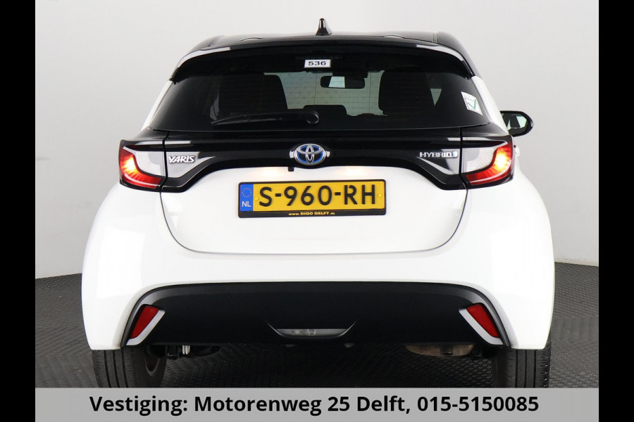 Toyota Yaris 1.5 HYBRIDE BI-TONE SPORTS GARANTIE 6-2031 . ADAPTIEVE CRUISE CONTROL . DEALER ONDERHOUDEN . ACHTERUITRIJ CAMERA .
