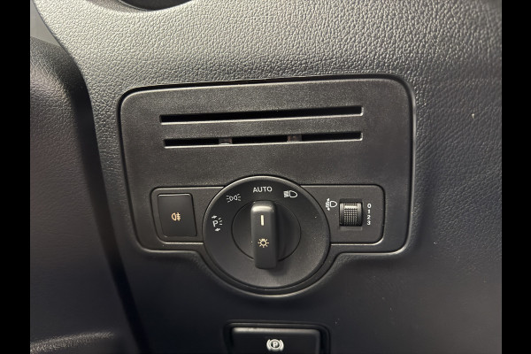 Mercedes-Benz eVito eVito 112 L2 60 kWh Stoelverwarming