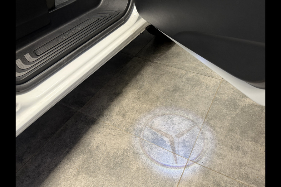 Mercedes-Benz eVito eVito 112 L2 60 kWh Stoelverwarming