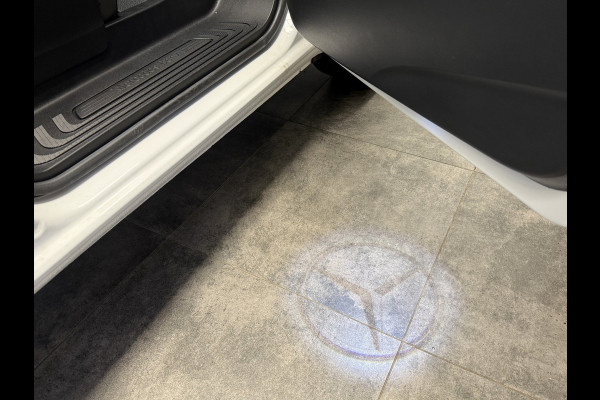 Mercedes-Benz eVito eVito 112 L2 60 kWh Stoelverwarming