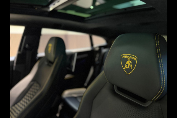 Lamborghini Urus 4.0 V8|Pano|B&O|Ceramic|Full PPF|Hud|Massage
