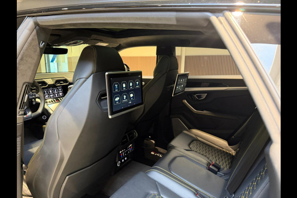 Lamborghini Urus 4.0 V8|Pano|B&O|Ceramic|Full PPF|Hud|Massage