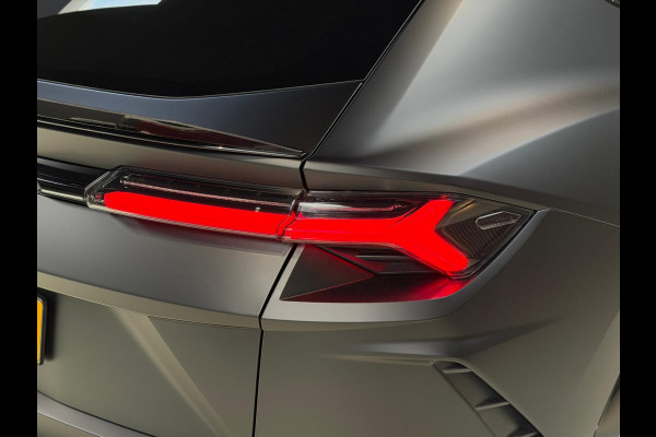Lamborghini Urus 4.0 V8|Pano|B&O|Ceramic|Full PPF|Hud|Massage