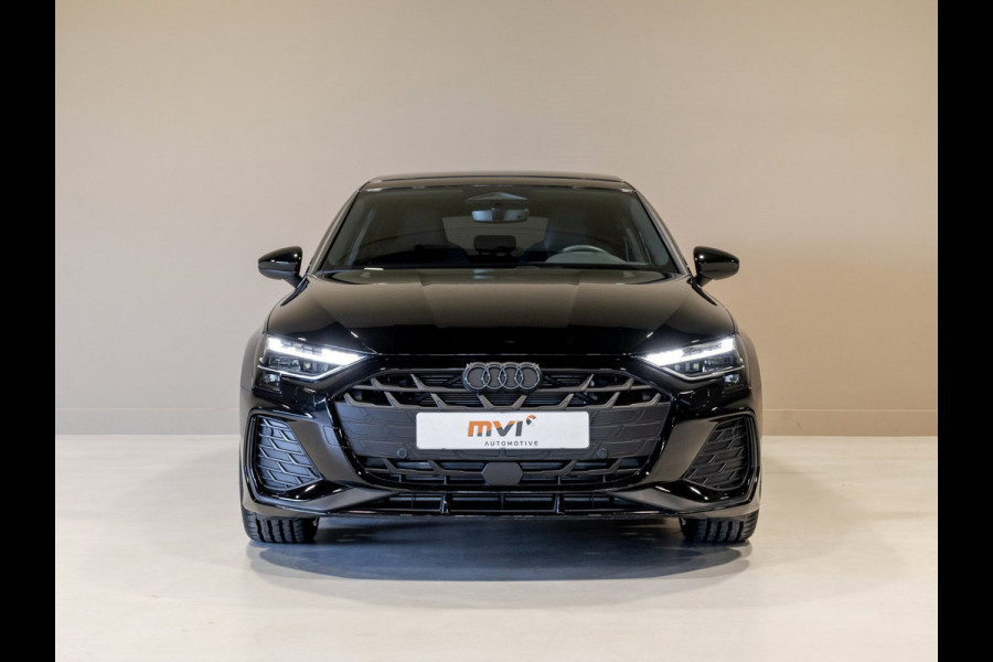 Audi A3 Sportback 35 TFSI S-Line edition / 150pk / Panorama dak / Sonos / Achteruitrij camera /