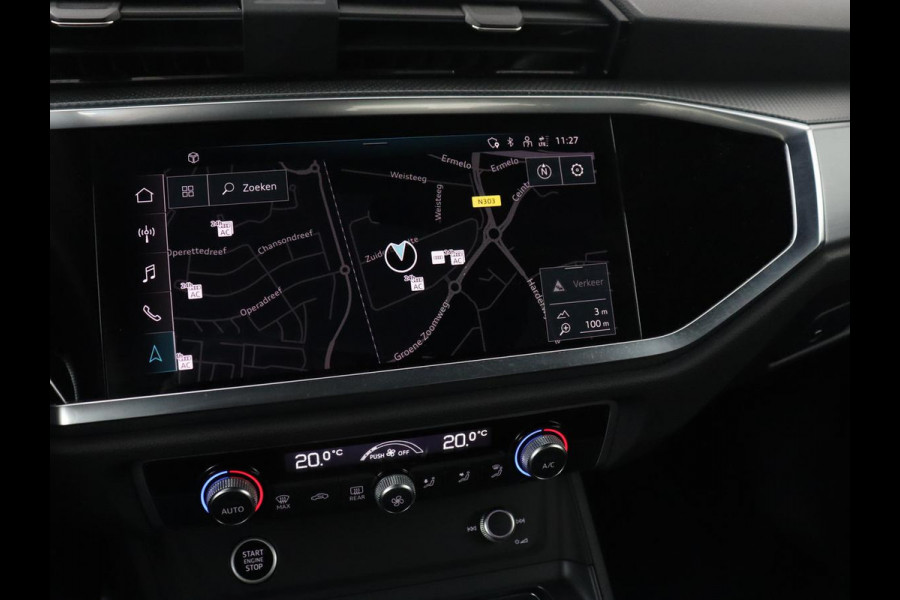 Audi Q3 45 TFSIe S edition | SOH 88% | Sportstoelen | Carplay | Trekhaak | Virtual Cockpit | Navigatie | Camera | Full LED | Half leder | Sfeerverlichting | Climate control | Parkeeerhulp | Cruise control | PHEV | Plug In