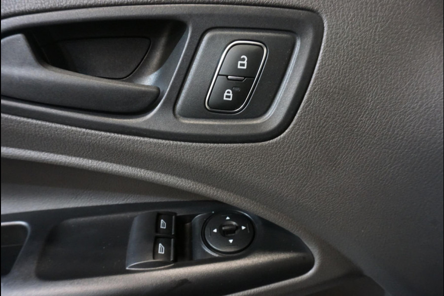 Ford Transit Connect 1.5 EcoBlue L2 Trend Airco Navigatie Parkeersensoren Camera Cruise Control Lichtmetalen velgen 3 Zits