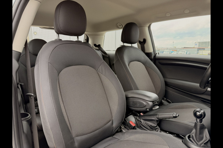 MINI Mini 1.5 Cooper 136pk | Cruise Control | NAVI | 15" LMV