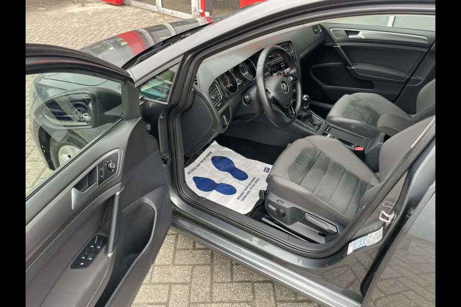 Volkswagen Golf Variant 1.0 TSI Comfortline Business
