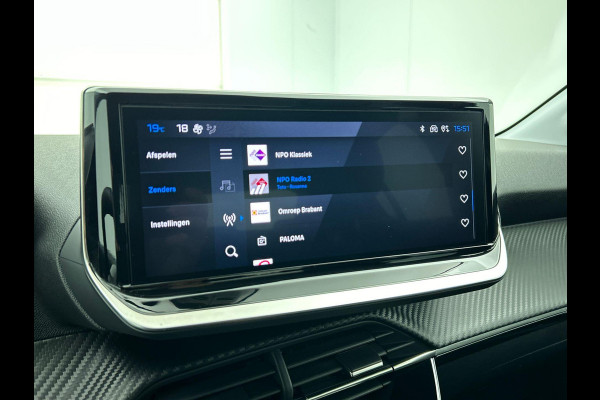 Peugeot 208 1.2 Hybrid 100PK Automaat Allure Navigatie Apple Carplay/Android Auto Airco Camera Parkeer sensoren Cruise Control Led Lichtmetalen Velgen