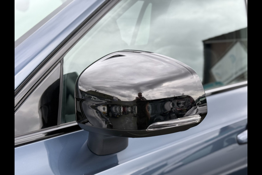 Volvo XC90 2.0 T8 Recharge AWD Ultimate Dark | Pano | Luchtvering | B&W | Pilot Assist | 22 inch