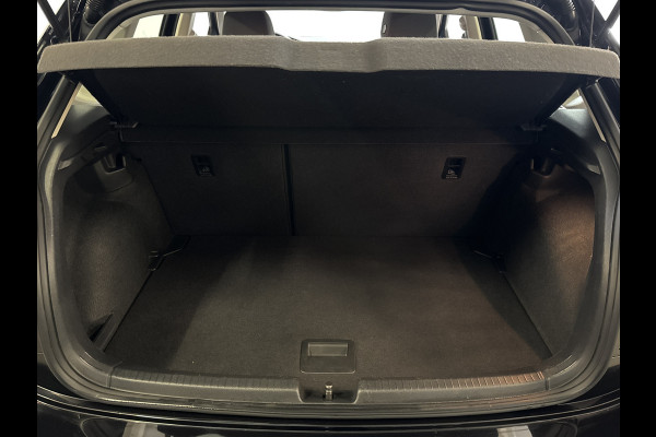 Volkswagen Polo TSI 95PK LIFE BUSINESS CARPLAY/PDC/LMV