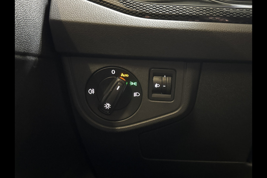 Volkswagen Polo TSI 95PK LIFE BUSINESS CARPLAY/PDC/LMV