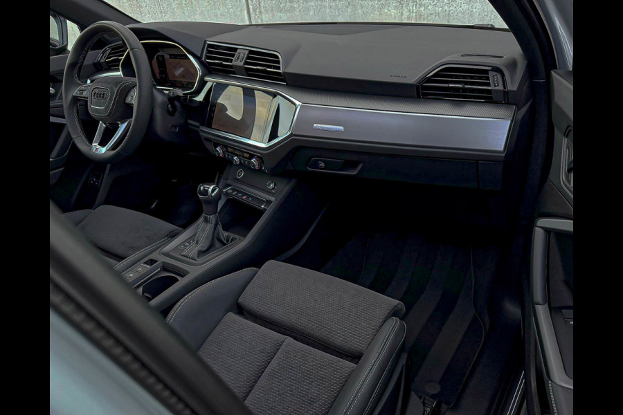 Audi Q3 Sportback 45TFSI e 245pk S-Tronic Competition S Edition S-Line 1éEig 8Dkm! Audi Exclusive|Pano|Ambiance|Camera|Matrix|RSQ3