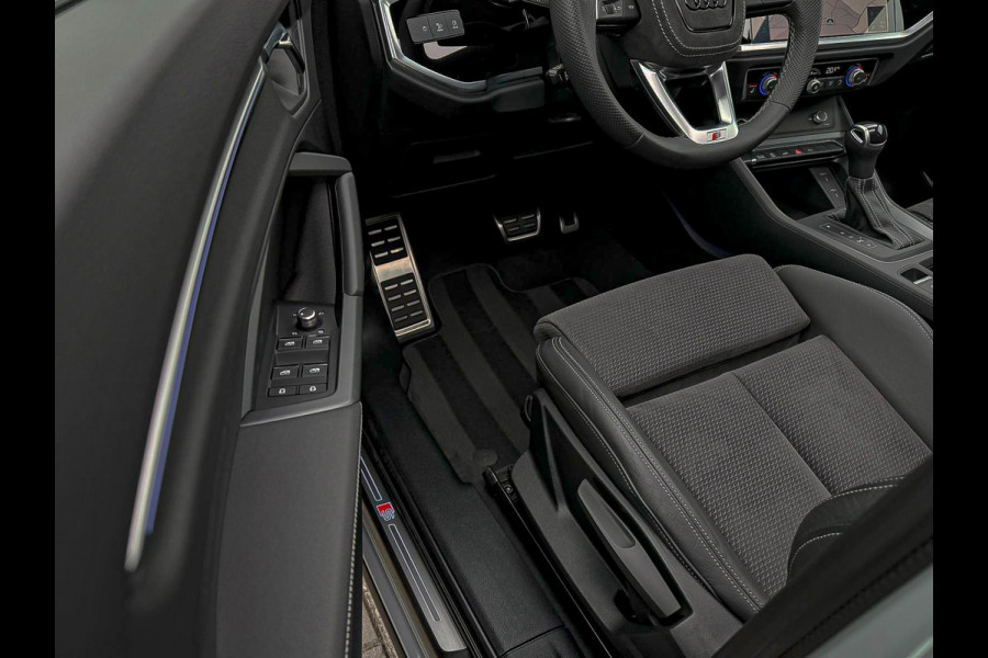 Audi Q3 Sportback 45TFSI e 245pk S-Tronic Competition S Edition S-Line 1éEig 8Dkm! Audi Exclusive|Pano|Ambiance|Camera|Matrix|RSQ3