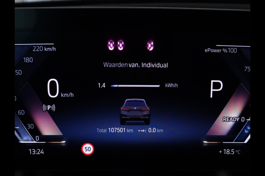BMW iX xDrive40 High Executive 77 kWh | SOH 95,9% | Panoramadak | Laserlicht | Harman/Kardon | 360 Camera | Trekhaak | Leder | Head-Up | 22'' | Stoelverwarming | Carplay | Side Assist | Navigatie