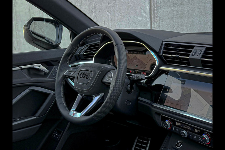 Audi Q3 Sportback 45TFSI e 245pk S-Tronic Competition S Edition S-Line 1éEig 8Dkm! Audi Exclusive|Pano|Ambiance|Camera|Matrix|RSQ3