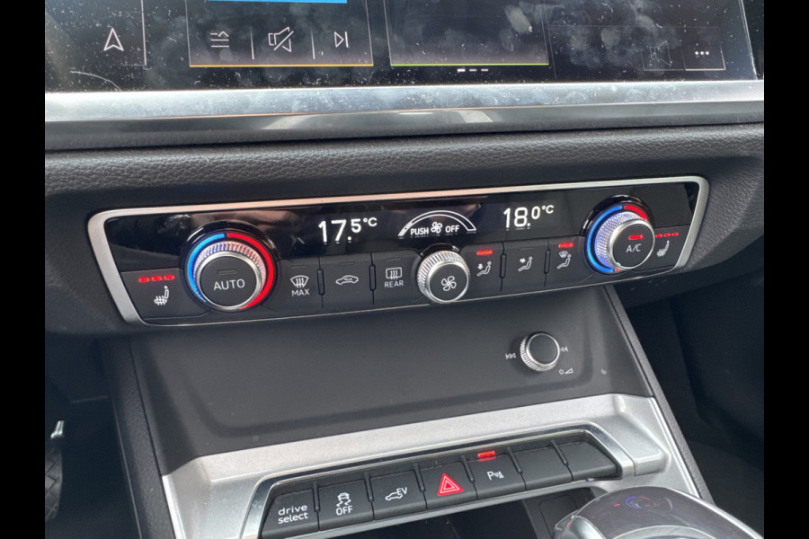Audi Q3 Sportback 45 TFSI e 245PK BUSINESS EDITION CARPLAY/LED/STUURVERW.