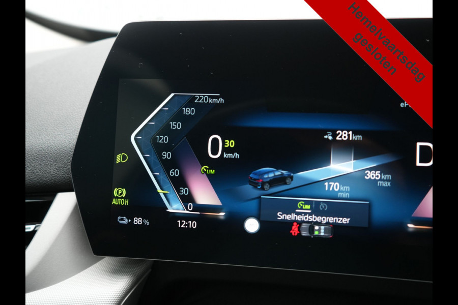 BMW iX1 xDrive30 64 kWh 306pk Dealer O.H. | Adaptief M Onderstel | Camera | Cruise Control | Stoelverwarming | Widescreen Navi | Park Assist | Apple Carplay | Navigatie | DAB | Standkachel |