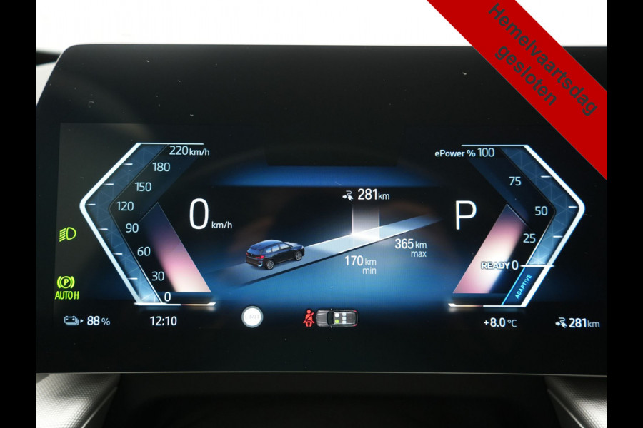 BMW iX1 xDrive30 64 kWh 306pk Dealer O.H. | Adaptief M Onderstel | Camera | Cruise Control | Stoelverwarming | Widescreen Navi | Park Assist | Apple Carplay | Navigatie | DAB | Standkachel |