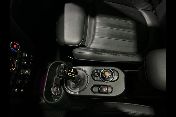 MINI Mini Electric Yours 33 kWh | Sfeerverlichting | Leder interieur | Panoramadak | Soh (batterijcheck) Waarde 95,6 %