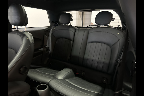 MINI Mini Electric Yours 33 kWh | Sfeerverlichting | Leder interieur | Panoramadak | Soh (batterijcheck) Waarde 95,6 %