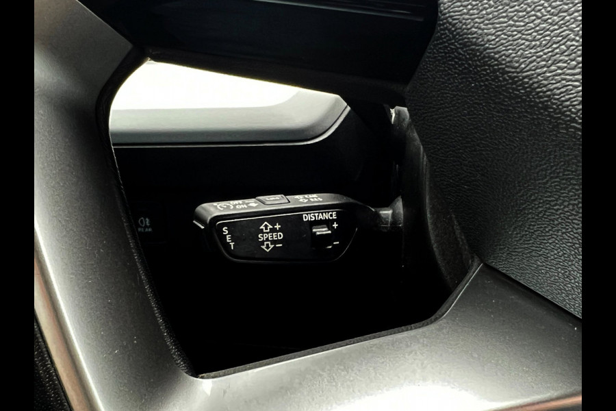 Audi Q4 e-tron 40 Advanced edition 77 kWh adp cruise_Camera_PDC V+A