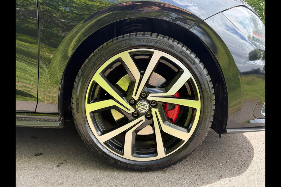 Volkswagen Polo 2.0 TSI GTI | Pano + DSG + ACC + DRIVE MODE |