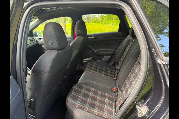 Volkswagen Polo 2.0 TSI GTI | Pano + DSG + ACC + DRIVE MODE |