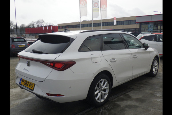 Seat Leon Sportstourer 1.0 eTSI Hybrid Style Business Intense, AUT, Camera, Cruise!