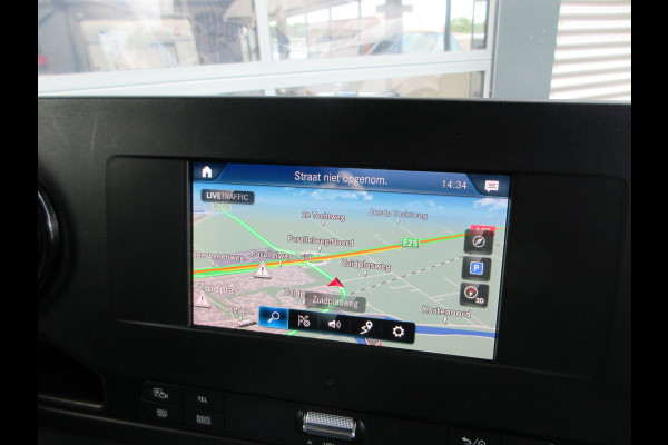 Mercedes-Benz Sprinter 215cdi, L2H2, Automaat, Airco, Camera, Navigatie, 3-Zits, Trekhaak.