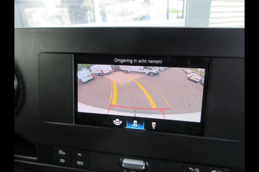 Mercedes-Benz Sprinter 215cdi, L2H2, Automaat, Airco, Camera, Navigatie, 3-Zits, Trekhaak.
