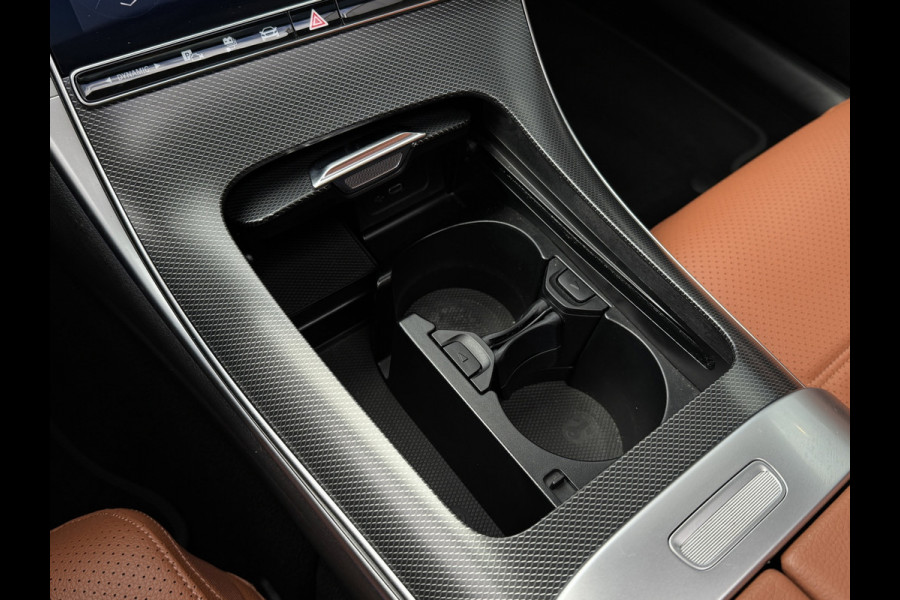 Mercedes-Benz C-Klasse Estate 300 e | Pano | Trekhaak | Distronic | Head-up | 360-camera | Sfeerverlichting | Nightpakket | MBUX