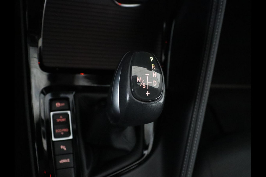 BMW X2 xDrive25e Executive | SOH 88% | Camera | Navigatie | Full LED | Park Assist | Climate control | Bluetooth | Cruise control | 18'' lichtmetalen velgen | PHEV | Plug In