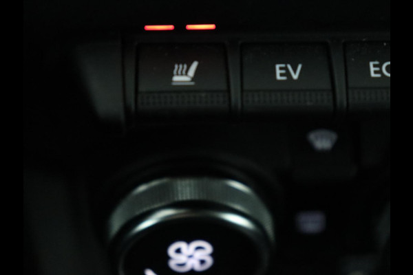 Renault Captur 1.6 E-Tech Hybrid 145 Business Zen | Stoelverwarming | Trekhaak | Camera | Carplay | Navigatie | Full LED | Climate control | Bluetooth | Parkeerhulp | Cruise control | Dealer Onderhouden